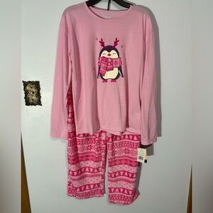 Cuddl Duds Pink Penguin Pajama Set